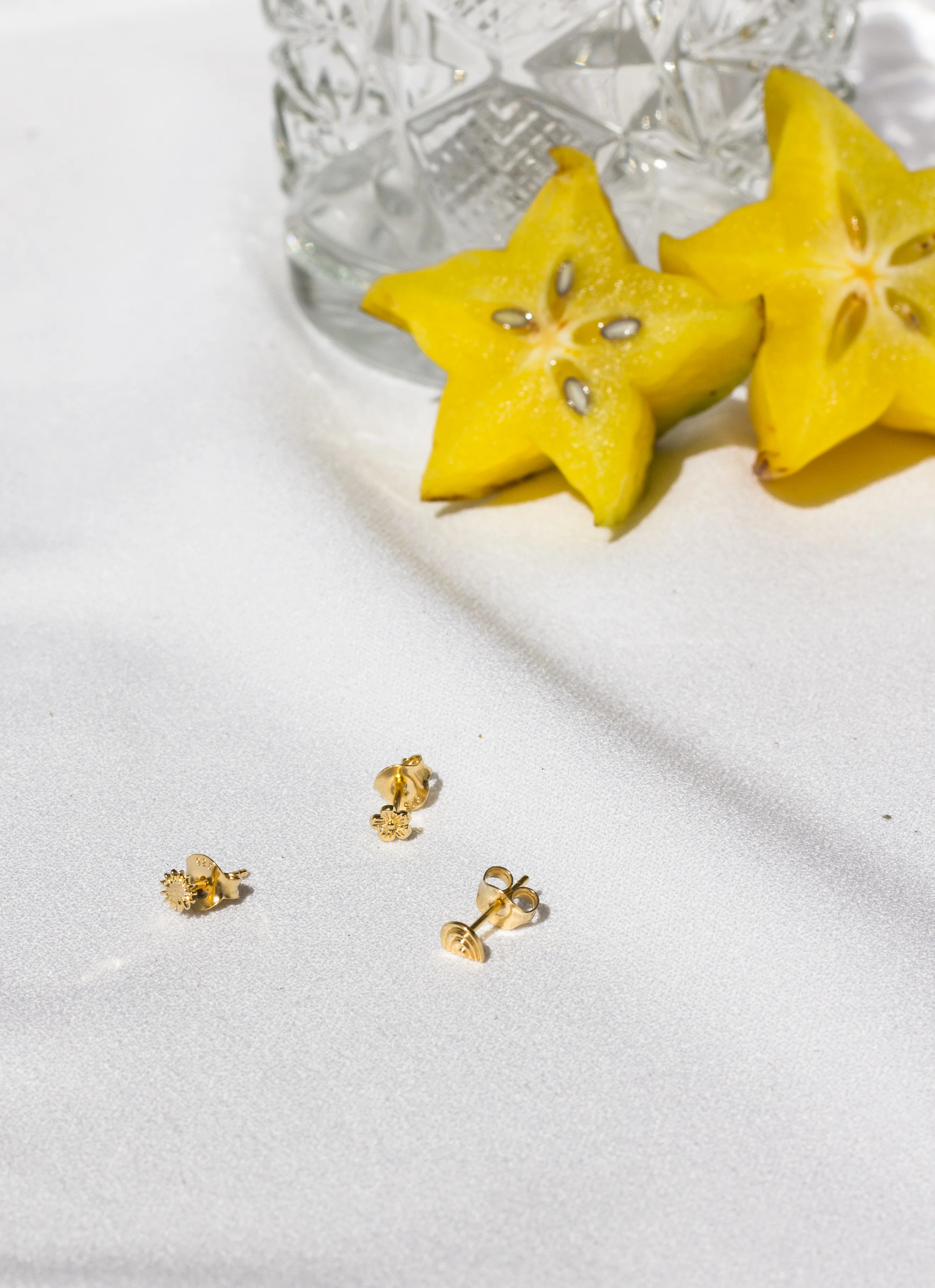 Kissed by the sun stud gold plated - Image 10
