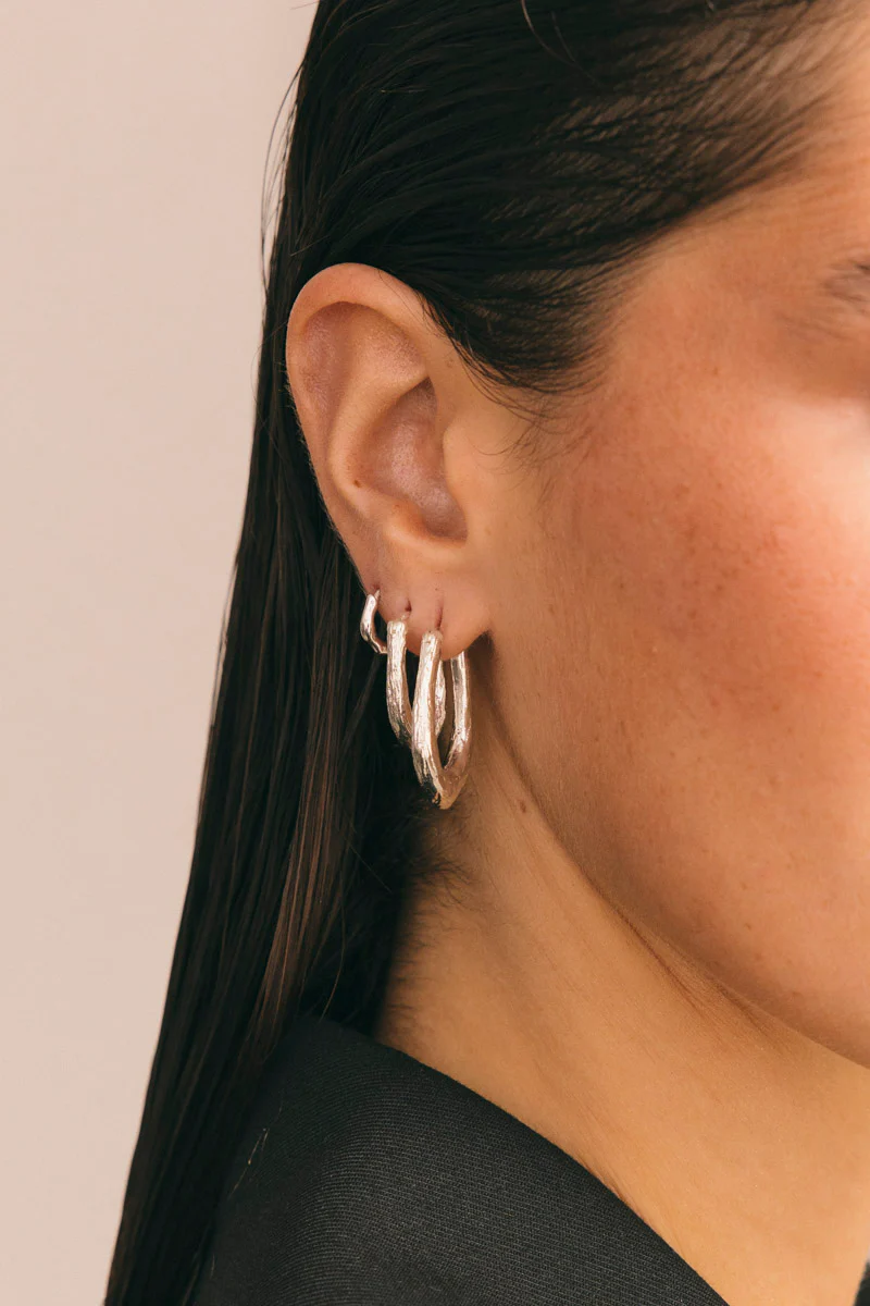 Organic Hammered Oval Hoop Silver (25mm) - Image 3